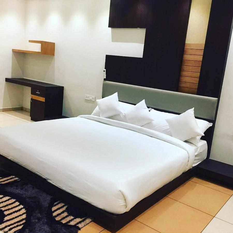 Hotel Al Amana Tower Kondotty 외부 사진